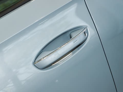 2024�� �Ŀ� 380TSI ����R-LineѲ�� ������