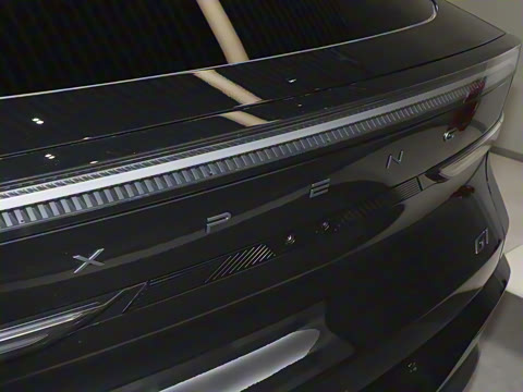 2025�� 702 �������� Max