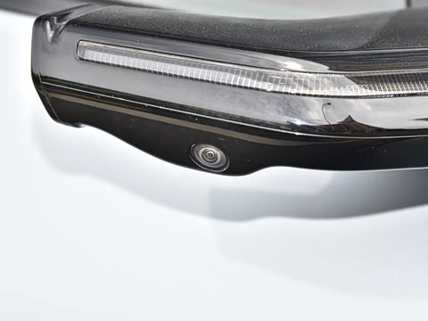 2025�� �Ŀ� Ultra���̰�