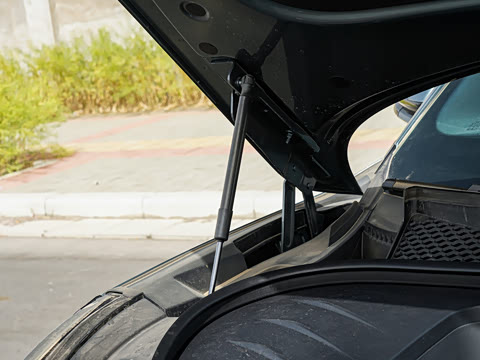 2025�� EV 670KM�����״�������