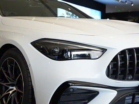 2025�� AMG CLE 53 4MATIC+ ���ܳ�