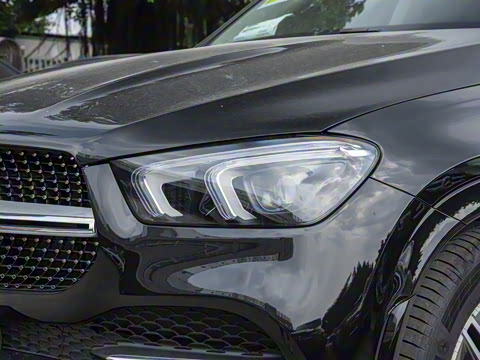 2023�� GLE 450 4MATIC ������