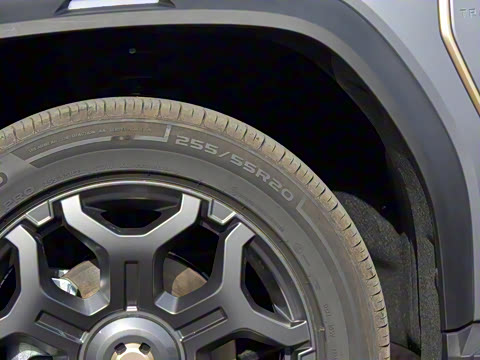 2025�� 2.0TD XWD �Զ�����+�ӳ��� 7��