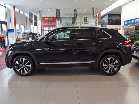 2020�� ;��X �Ŀ� 380TSI ������������