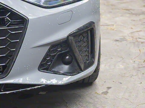 2025�� 200���������� 40 TFSI ���������� B&O ��ҹ��