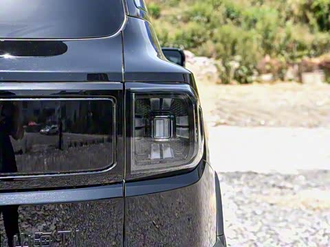 2025�� 220km ����������