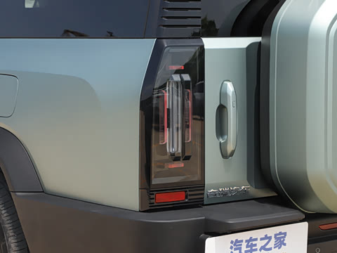 2025�� 206km XWD �����ӳ��� 7��