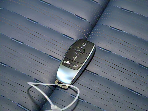 2025�� 2.0T ��Ӱ