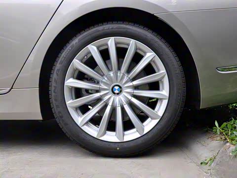 2019�� 730Li ������װ