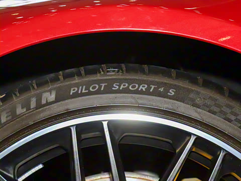 2024�� AMG SL 63 4MATIC+