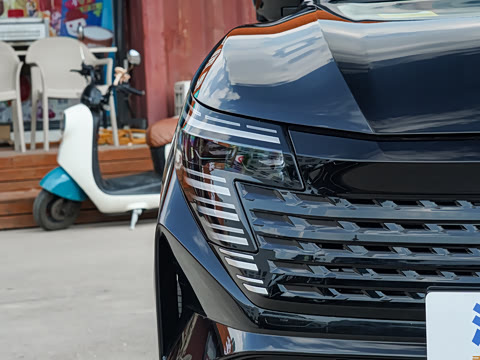 2025�� �Ŀ� ���� 2.0L CVT XV+���Ȱ�