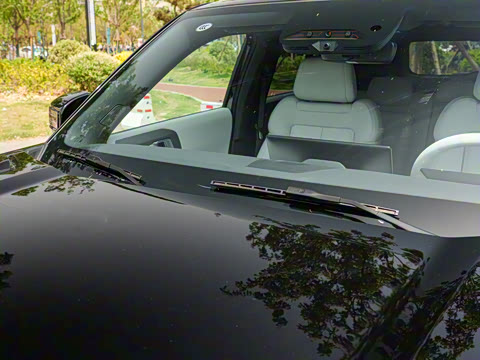 2025�� 501KM ����Max��