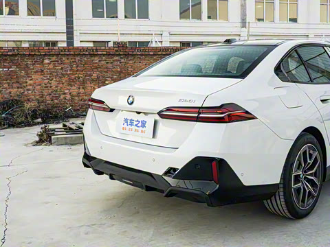 2024�� 530i ������ M�˶���װ