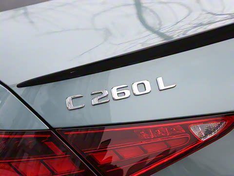 2025�� �Ŀ� C 260 L �ҹ�˶���