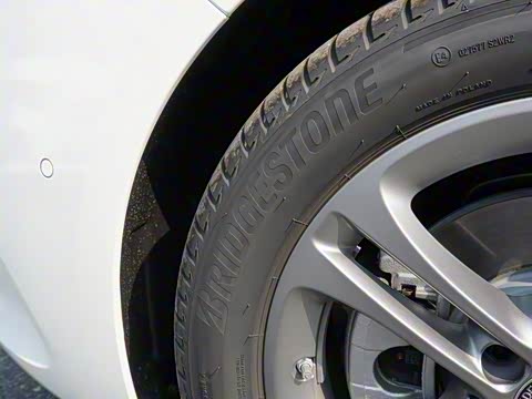 2020�� B 200 ������