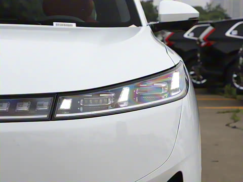 2025�� 210Ultra�Ǽݰ� 6��