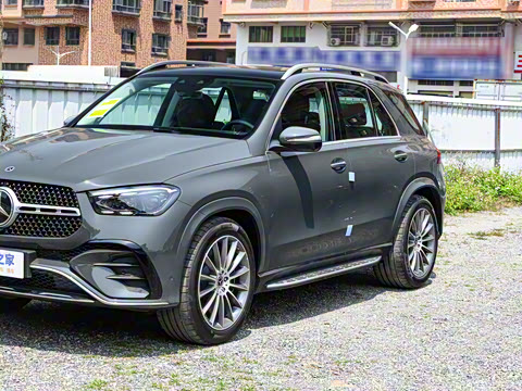 2025�� �Ŀ� GLE 450 4MATIC ������