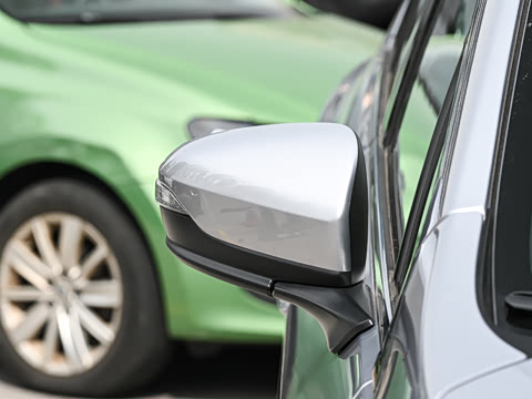 2025 2.4T CVT Wagon tS EyeSight