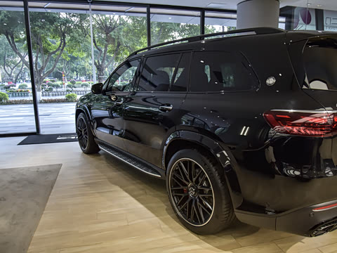 2024�� AMG GLS 63 4MATIC+