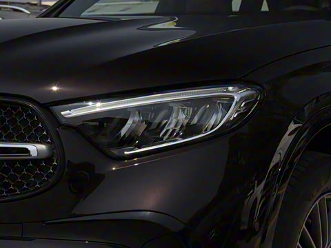 2025�� �Ŀ� GLC 300 L 4MATIC ������ 5��