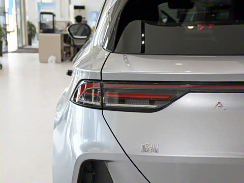 2025�� 688MAX 160kW