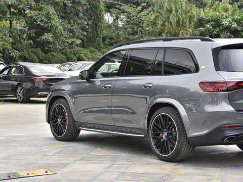 2024�� AMG GLS 63 4MATIC+