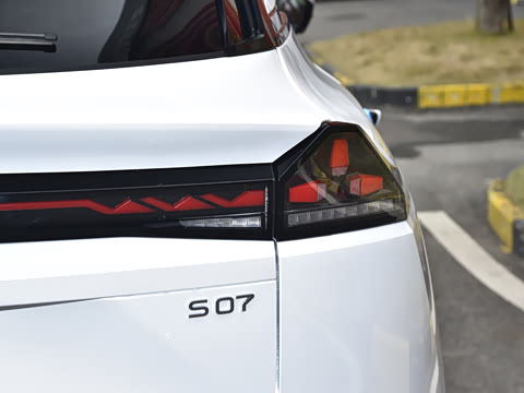 2025�� 520Max ��ΪǬ���Ǽ�ADS SE�����