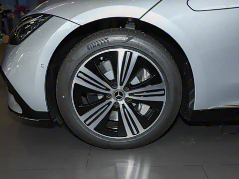 2025�� 500 4MATIC �ȷ��