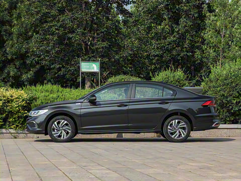 2025�� �Ŀ� 200TSI DSG���е�����