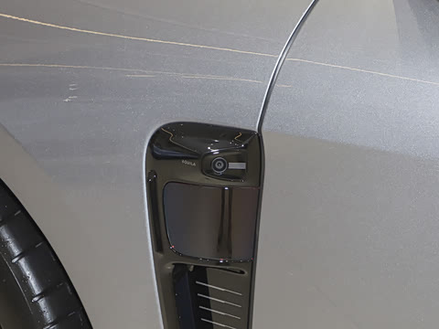 2025�� 102kWh ǩ����