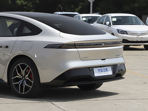 2025�� ���� 550Pro�캽��