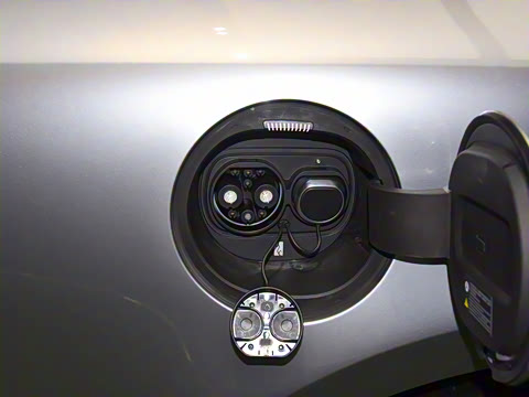 2025�� EV �����콢��