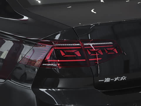 2025�� �Ŀ� ������ 280TSI DSG������