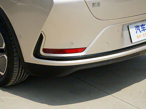 2025�� 735MAX 175kW