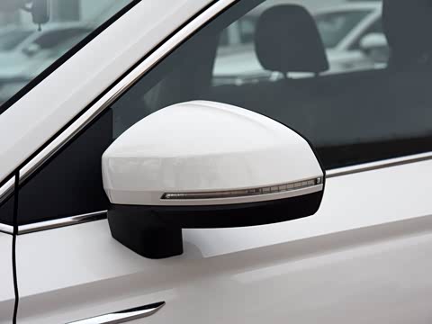 2020�� 280TSI ����������PLUS ��VI