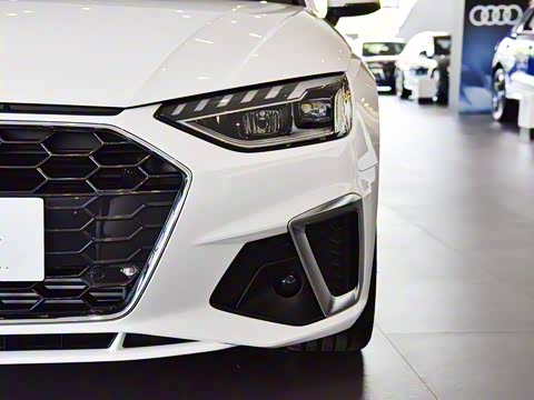 2020�� 40 TFSI ����������