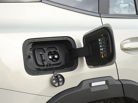 2025�� 226km ��Խ