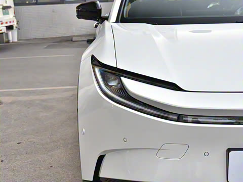 2025�� 550 PRO���а�