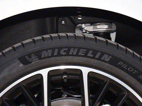 2025�� �������� Max �콢��