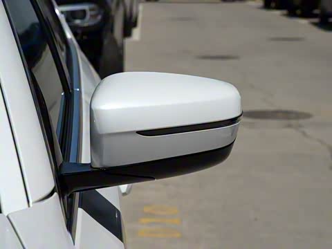 2019�� �Ŀ� 530Le �ȷ��