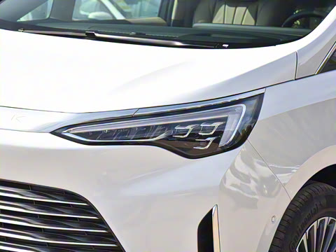 2025�� 2.0T ����������