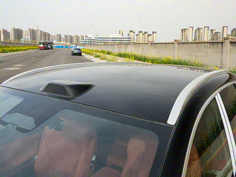 2025�� DM 215KM�����״��콢��