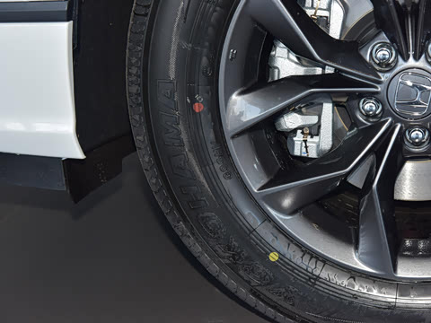 2025�� 240TURBO ���������� 5��