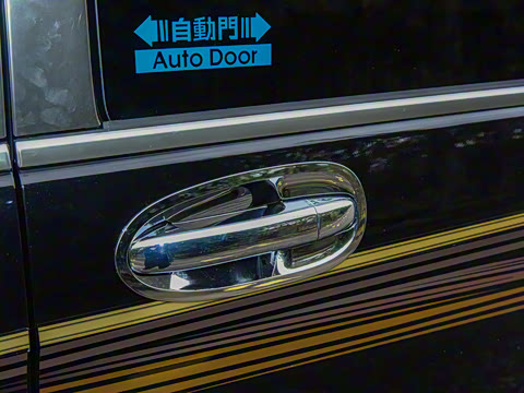 2025�� 2.0T ʢ��