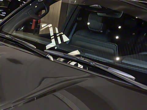 2025�� 700h ��;��