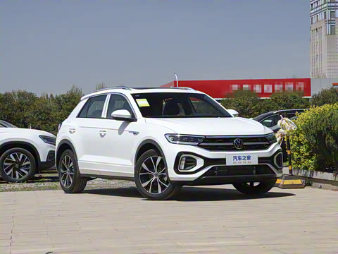 2025�� �Ŀ� 300TSI DSG���������