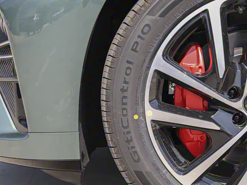 2025�� ���� Plus ��������