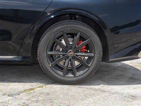 2025�� 2.0T ���а�