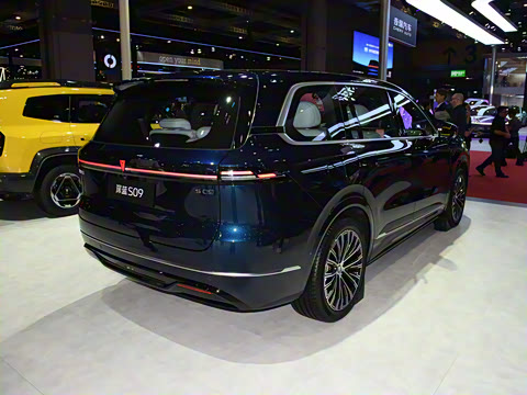 2025�� ����Ultra+