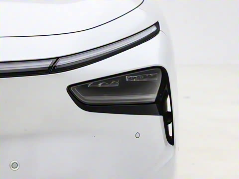 2025�� 702 �������� Max